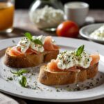 Bruschette Stracciatella e Salmone Affumicato